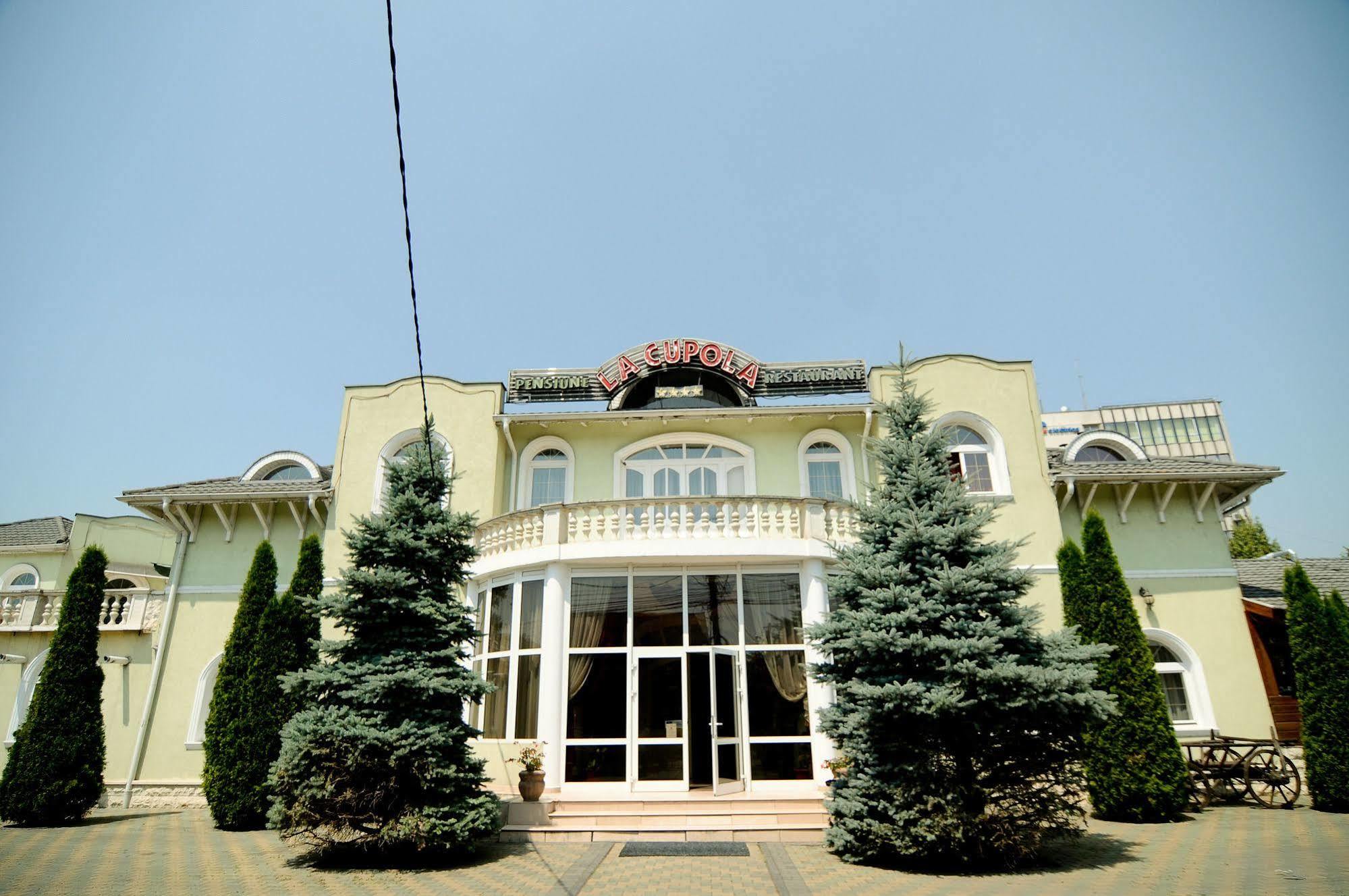 Pension La Cupola Târgu-Mureş المظهر الخارجي الصورة